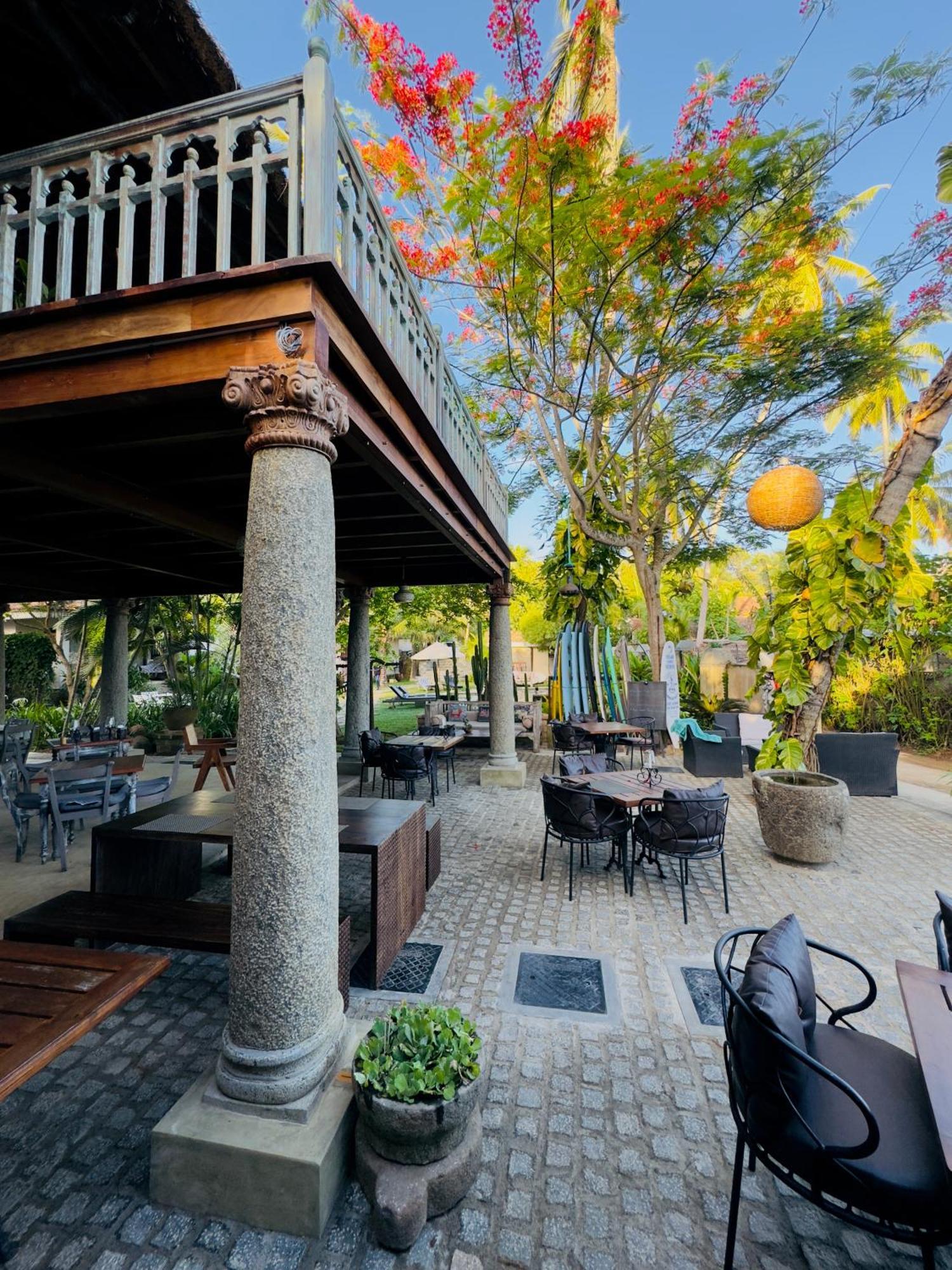 Aga Surf View Hotel Tangalle Exterior foto